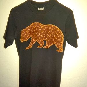 California Republic small black shirt